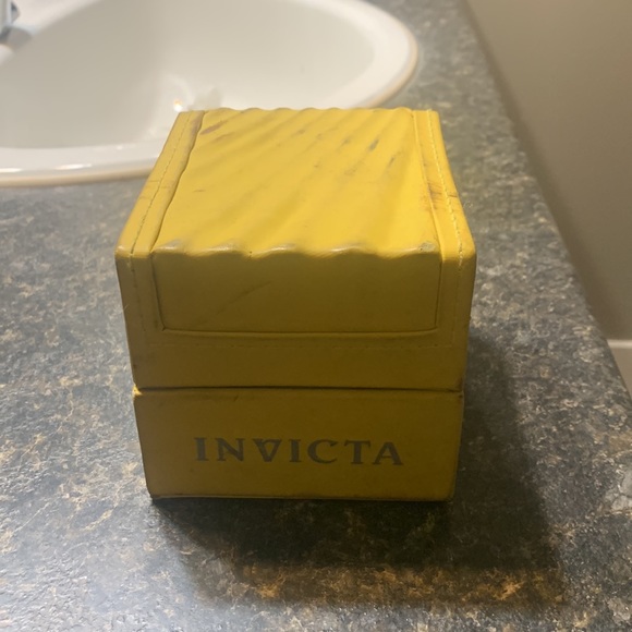 Invicta - Model no.1377 - Picture 6 of 6